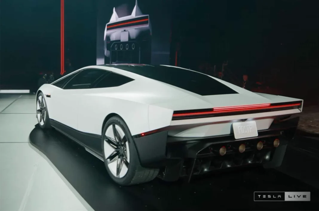 Tesla Roadster Білий електричний спорткар Tesla Roadster