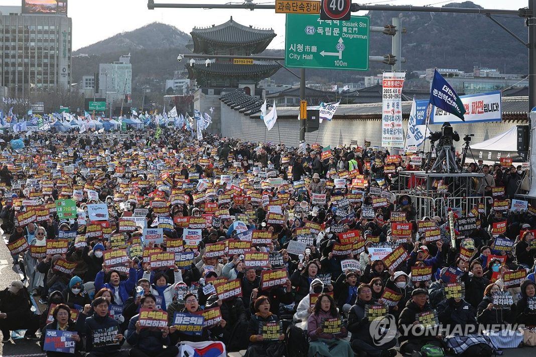 Tens of thousands of people took to the streets in Seoul to protest against the president