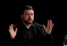 «Путін не відмовиться від окупації України»: Зеленський розкритикував Байдена та оцінив вплив Трампа Президент України Володимир Зеленський у чорному костюмі