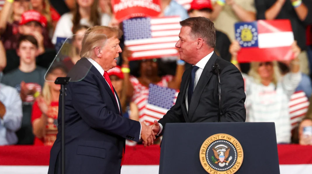 Мітинг Трампа Дональд Трамп і генеральний директор Audi Гернот Дельнер