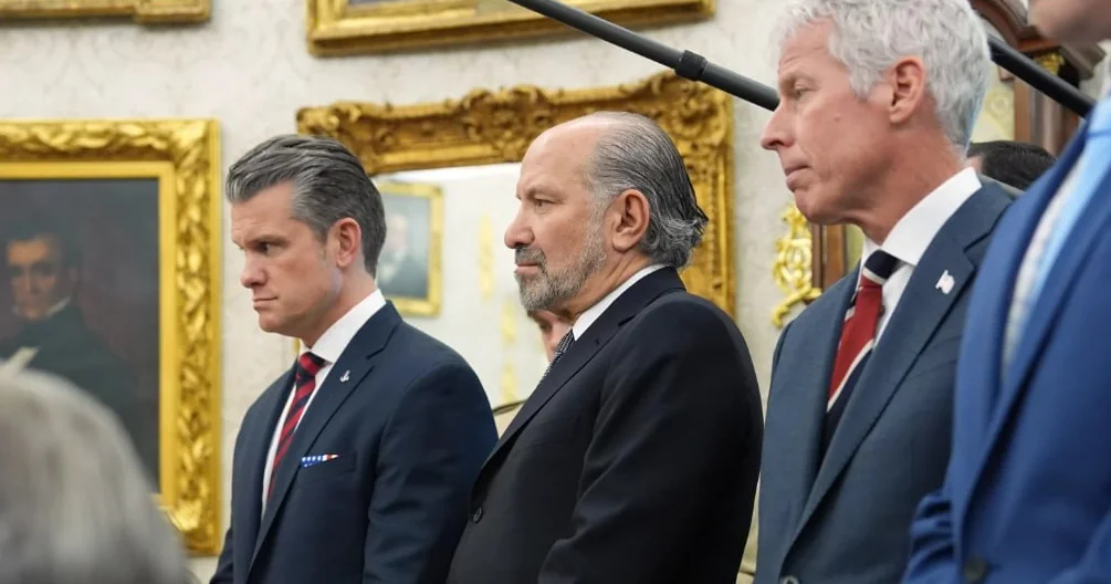 Американські урядовці під час офіційного заходу в Білому домі
