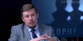 Енергетичний експерт під час телевізійного інтерв'ю про пошкодження ТЕЦ Києва та ризики відключень електроенергії.