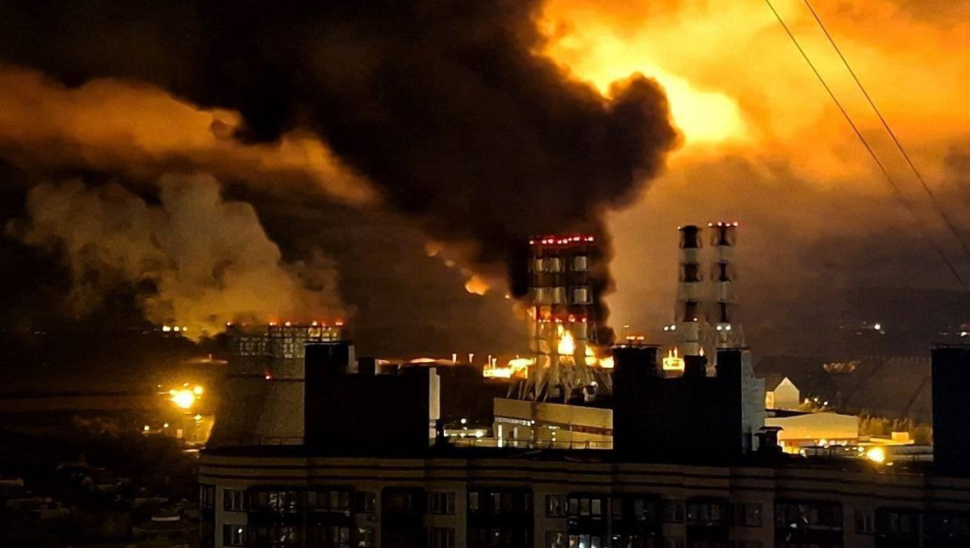 Fire at the St Petersburg oil terminal