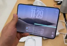 Розкладений iPhone Duo з вертикальною тріщиною