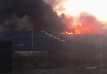 У Росії після нічної атаки зупинився найбільший дата-центр «Яндекса» Масштабна пожежа та густий дим на промисловому майданчику в Сасово Рязанської області після нічної атаки дронів.
