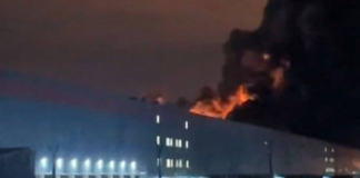 A major fire at a large Ozon warehouse in Omsk