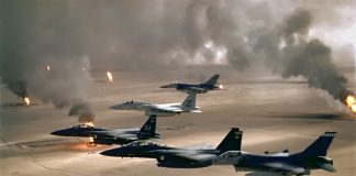 The US is ready to launch a large-scale attack on Iran within 96 hours American F-15 and F-16 fighter jets fly over the desert