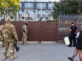 У кабінеті керівника Закарпатського ОТЦК проводять слідчі дії У Закарпатському ТЦК проводять слідчі дії — Глагола