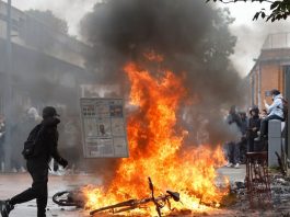 Масові протести у Франції: 272 затриманих і сутички
