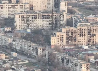 ЄС вимагає терміново забезпечити гуманітарний доступ до Олешок Пошкоджені та частково зруйновані житлові будинки в Олешках на Херсонщині