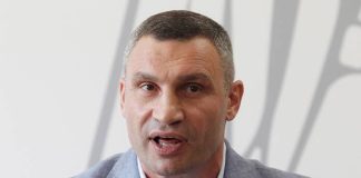 Кличко заявив про спроби усунути його та відповів на закиди щодо опалення Кличко заявив про спроби усунути його з посади
