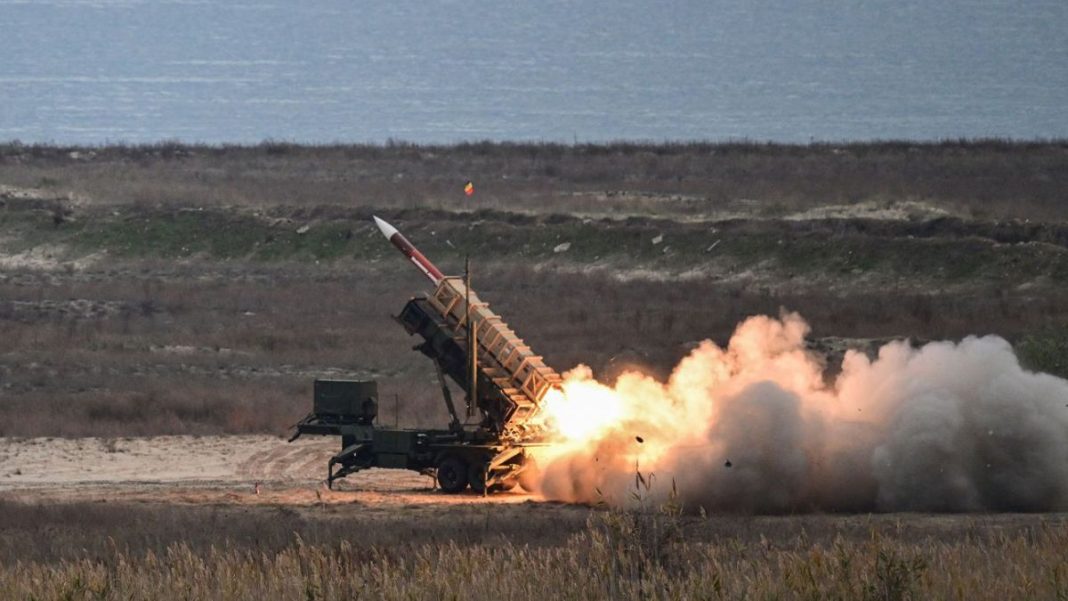 patriot_ppo Launch of an interceptor missile from a Patriot air defence missile system during live-fire exercises at the firing range