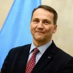 Сікорський звинуватив Маска в політичних іграх через обмеження Starlink