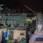 В Одесі після атаки РФ зруйновано три квартири: на даху спалахнула пожежа