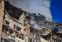 Удар по багатоповерхівці Харкова: 11 постраждалих, є дитина Наслідки удару по багатоповерхівці в Харкові