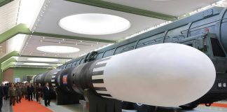 Міжконтинентальна ракета Hwasong-20 на виставці в музеї