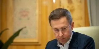 Кабмін назвав чотирьох радників прем’єра Сергія Корецького Хто радить прем'єру Корецькому: названо 4 прізвища