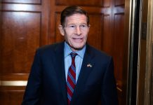 US Senator launches inquiry into Starshield restrictions on Ukraine US Senator Richard Blumenthal steps out of the lift in the Senate building