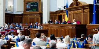 У Києві жінці повернули сумку з мільйоном гривень