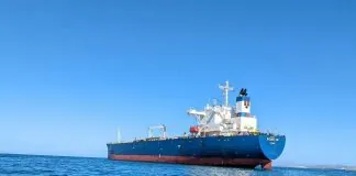 Російський танкер забезпечить США дизелем менш ніж на 2 години Танкер у відкритому морі