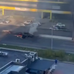 Під Києвом після атаки дрона загорілися автомобілі: що відомо